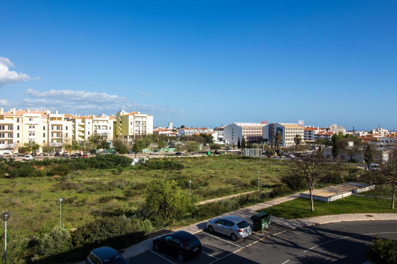 Terrace Apartment By Stay-Ici, Algarve Holiday Rental Albufeira Esterno foto